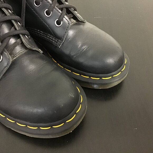 Doc Dr Martens 11821 Black Leather 8 Eye Lace Up Combat Boot Women Size 5 - Picture 7 of 11